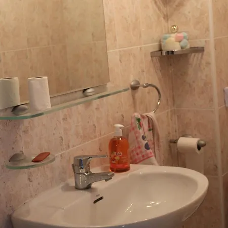 Le Must ! Admiral Plaza * מנטון