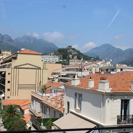 Le Must ! Admiral Plaza דירה